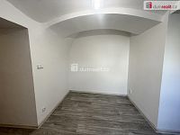 Pronájem krásného bytu 4+kk v rodinném domě ve Vchynicích - 10