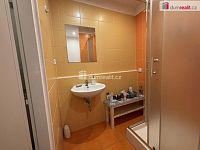 pronájem bytu 1+ kk se zahrádkou, 26 m2, Luhačovice, Pražská čtvrť - 10