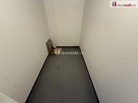 Pronájem bytu 1+kk 33 m2 s balkonem novostavba sklep nezařízený - 15