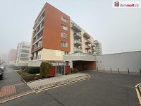 Pronájem bytu 1+kk 33 m2 s balkonem novostavba sklep nezařízený - 16