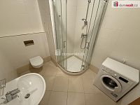 Pronájem bytu 1+kk 33 m2 s balkonem novostavba sklep nezařízený - 9