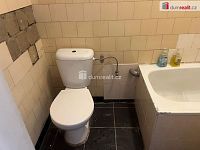 Prodej RD 5 +1 140m2 Velešín pozemek 456m2 stodola 2 garáže studovna dílna stáj sklep - 10