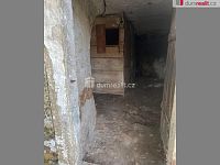 Prodej RD 5 +1 140m2 Velešín pozemek 456m2 stodola 2 garáže studovna dílna stáj sklep - 26