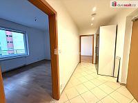 Pronájem bytu 2+kk/balkon, 72,7 m2, Praha - Letňany - 25