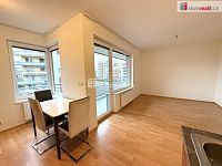 Pronájem bytu 2+kk/balkon, 72,7 m2, Praha - Letňany - 29