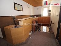 Ideální polovina domu se 14ti jednotkami s vlastní koupelnou, velkým bytem a dvěma nebytovými prostory v Kynžvartě - 14