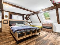 Rodinný dům s garáží, Oloví u Sokolova