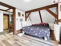 Rodinný dům s garáží, Oloví u Sokolova