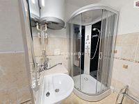 Pronájem, byt, 2+1, 59 m2, ul. Otická, Opava - 8