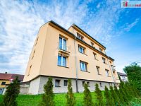 K prodeji, byt 2+1 před rekonstrukcí se sklepem ve zděném zatepleném byt. domě, Nebahovy 41, okr. Prachatice