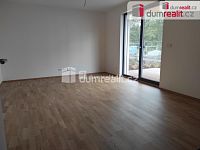 Pronájem bytu 2 + kk, 55 m2 / balkon