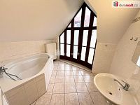 Pronájem bytu 2+kk o výměře 60 m2 v centru Uhetrského Hradiště  - 3