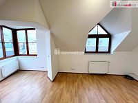 Pronájem bytu 2+kk o výměře 60 m2 v centru Uhetrského Hradiště  - 8