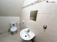 Pronájem bytu 2+kk o výměře 60 m2 v centru Uhetrského Hradiště  - 9