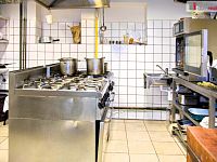 Komerční prostory, ubytovací prostory Doksy - 10