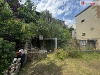 Levá část prvorepublikové vily v srdci Malvazinek - 13