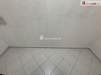 Pronájem bytu 2+kk 50 m2 P5 Hlubočepy novostavba balkon garážové stání - 11