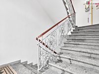 Prodej bytového domu s obchodními prostory v Karlových Varech - 21