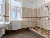 Prodej bytového domu s obchodními prostory v Karlových Varech - 22