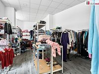 Prodej bytového domu s obchodními prostory v Karlových Varech - 26