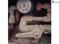 Prostorný byt 85 m2, cihlový historický dům, Praha 5 - Smíchov - 15