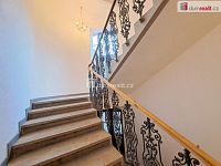 Prostorný byt 85 m2, cihlový historický dům, Praha 5 - Smíchov - 20