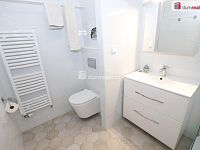 Krásný slunný byt 2+1/B/S v prvním patře cihlové novostavby v Úšovicích v Mariánských Lázních - 15