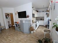 Krásný slunný byt 2+1/B/S v prvním patře cihlové novostavby v Úšovicích v Mariánských Lázních - 2