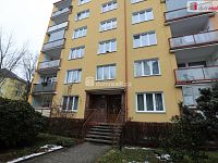 Krásná garsoniéra po kompletní rekonstrukci v pátém patře panelového domu s výtahem v Mariánských Lázních - 14