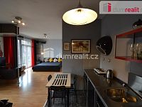 Pronájem bytu 1+kk 52 m2 zařízený balkon sklep Na Hřebenkách Praha 5 - 5