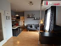 Pronájem bytu 1+kk 52 m2 zařízený balkon sklep Na Hřebenkách Praha 5 - 9