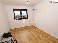 Dokončený zkolaudovaný rodinný dům 5+kk s terasou a zahradou v Chebu - 14