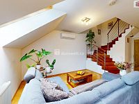 Výjimečný mezonet 5+kk s terasou a výhledem na Prahu - Ulice Americká, Praha 2 – Vinohrady - 3