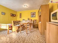 Prodej rodinného domu v centru Neratovic, ul.Vojtěšská - 11