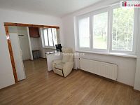 Pěkný udržovaný byt 2+1 v prvním patře cihlového domu v Habartově - 7