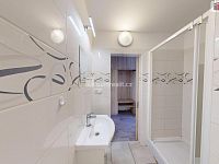 Pronájem, byt 1+kk, 25m2, Opava, ul. Holasická - 7