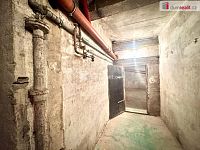 Pronájem multifunkční budovy na Vinohradech - 28