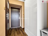 Prodej garsonky 1+kk – Ústí nad Labem, Klíše – mikrobyt s balkonem po rekonstrukci - 9