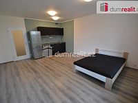 Pronájem 1kk 35m2+60m2 předzahrádka P9 Hloubětín Modrého