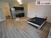 Pronájem 1kk 35m2+60m2 předzahrádka P9 Hloubětín Modrého - 12