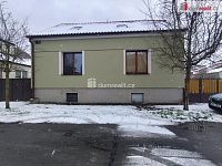 Pronájem bytu 2  +kk v RD, 55 m2, společná zahrada k dispozici - 13