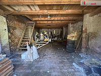 Pozemek s hrubou stavbou v obci Konětopy - 11