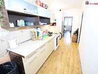 Krásný slunný byt v šestém patře (ze sedmi) panelového domu s výtahem v Sokolově - 5