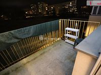 Krásný světlý byt 2+kk/2B/S ve druhé patře s výtahem v novostavbě domu v Karlových Varech - 14