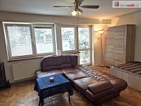 Prodej řadového domu, Maškova, Liberec - Obývací pokoj 1. NP