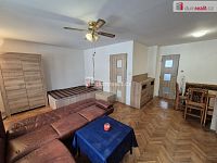 Prodej řadového domu, Maškova, Liberec - Obývací pokoj 1. NP