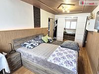 Prodej řadového domu, Maškova, Liberec - První pokoj 2.NP