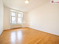 K pronájmu, bytu 3+kk, ul. Karla IV. 92/1, centrum města České Budějovice  - 12