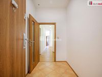 K pronájmu, bytu 3+kk, ul. Karla IV. 92/1, centrum města České Budějovice  - 3