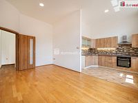 K pronájmu, bytu 3+kk, ul. Karla IV. 92/1, centrum města České Budějovice  - 8